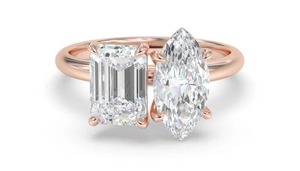 Stunning Emerald And Marquise Cut Toi Et Moi <b>Ring</b> 0.80 Ct Lab Grown Diamond In Platinum - Product Image 3