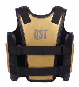 Protector de Pecho para Boxeo QST, Cuero PU, Dorado y Negro, Equipo de Protección para Entrenamiento de MMA, Muay Thai, Karate, Nuevo Diseño, Colores Personalizados - Product Image 2