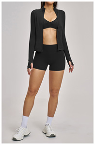 Conjunto de Yoga de Dos Piezas para Mujer con Logotipo Personalizado, Top Corto de Color Sólido, Pantalones Cortos de Cintura Alta, Ropa Deportiva de Spandex y Poliéster sin Costuras - Product Image 3