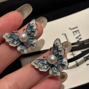 Nouvelles boucles d'oreilles en argent pur avec perle d'eau douce bleue en forme de papillon, bijoux en émail naturel pour les oreilles - Product Image 3