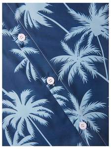 Conjunto de dos piezas con estampado de palmeras para hombre, camisa de manga corta con botones y pantalones cortos con cintura elástica, conjunto ligero para la playa - Product Image 5