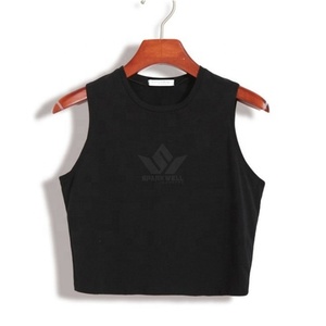 Débardeur court en maille unie respirant à col rond sans manches pour femme avec ourlet froncé sur le côté - Product Image 2