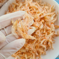 Crevettes séchées assaisonnées, collation de fruits de mer savoureuse et croustillante, pour la cuisine, comme garniture et prête à consommer // Mr. Alex Truong
