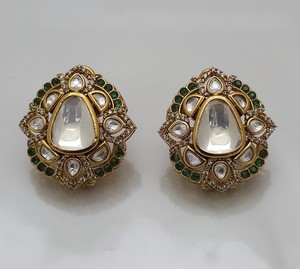 Pendientes de circonita con diseño floral chapados en oro, con circonitas talla pera, clásicos y modernos, para mujer, ideales para bodas y fiestas. - Product Image 1