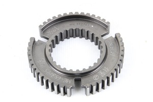 ชุดเกียร์อะไหล่ใหม่ MD-703957 SUNUP MASTER รุ่น HRC58-62 สำหรับ MITSUBISHI L300 ดีเซล พร้อมดุมและปลอกเกียร์ - Product Image 2