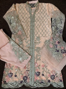 Increíble 2021 Venta caliente camisa de línea A de red bordada y traje de seda Salwar bordado de secuencia pesada vestido completamente bordado - Product Image 4