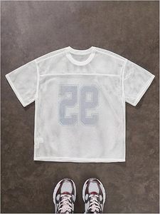 Camiseta Deportiva Blanca de Malla con Bordado del Número 95, Estilo Jersey, Material de Poliéster Ligero, Diseño Duradero - Product Image 2