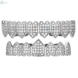 กริลล์เพชร VVS Lab Grown รูปหัวใจประดับเพชรเต็มตัว ทองคำแท้ 10K สีเหลืองทอง เครื่องประดับฮิปฮอป ผ่านการทดสอบเพชร - Product Image 3