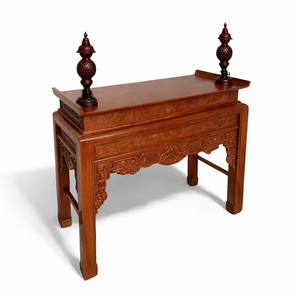 L'autel ancestral est soigneusement sculpté dans du bois parfumé. - Product Image 2