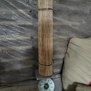 Tapis en jonc de mer de qualité supérieure pour l'exportation, tissé à la main, écologique, pour la décoration de restaurants au Vietnam - Product Image 1