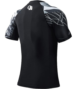 Camiseta de Manga Corta para Hombre, Protección UV, Elástica, Secado Rápido, para Natación, Color Personalizado, Poliéster Sublimado - Product Image 4