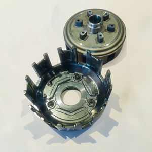 Carcasa de Embrague para Motocicleta, Piezas de Aleación de Aluminio Fundidas a Presión de Alta Precisión, Cubiertas Exteriores de Motor Mecanizadas por CNC Hechas a Medida - Product Image 2