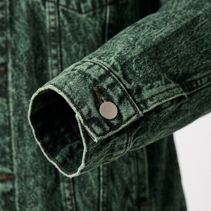 Men's Custom Regular Fit Turn-down Collar Solid Color Washed Jeans Jacket Breathable OEM Denim Jacket - Product Image 4