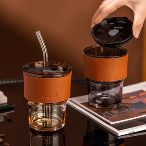 Vaso <span class=keywords><strong>de</strong></span> Regalo para Café y Leche <span class=keywords><strong>de</strong></span> 400ml, con Funda <span class=keywords><strong>de</strong></span> Cuero, Aislamiento Térmico, Pajita <span class=keywords><strong>de</strong></span> Vidrio, Libre <span class=keywords><strong>de</strong></span> BPA, para Uso en Casa y Viajes, Venta al Por Mayor OEM - Product Image 1