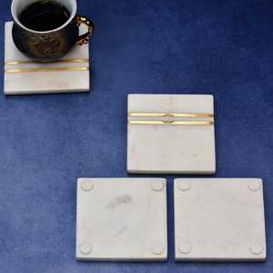 Ensemble de dessous-de-verre carrés en marbre avec rayures dorées, tapis modernes en pierre antidérapants, sous-plats de table de 10 cm, décoration de table à manger - Product Image 3