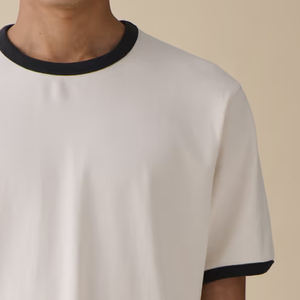 เสื้อยืดผู้ชายสไตล์ลำลอง ดีไซน์ทันสมัย ปี 2026 คอกลม / สีพื้น ดีไซน์คุณภาพสูง ทรงหลวม ใส่สบาย ทันสมัย - Product Image 4