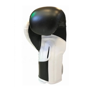 Guantes de boxeo de cuero PU de alta calidad OEM colores personalizables mejor material para uso en exteriores con empuñaduras - Product Image 6
