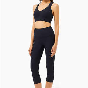Soutien-gorge de sport respirant à maintien élevé pour femme, prix abordable, logo personnalisé sur le devant, en Spandex/Polyester, sans couture, pour le fitness, vente en gros OEM - Product Image 3