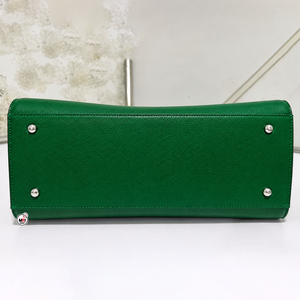 Bolso Tote de Cuero PU Verde con Letras Grabadas, Elegante, Abierto, para Uso Diario, para Todas las Temporadas, Gran Capacidad, Venta al Por Mayor, Moda - Product Image 4