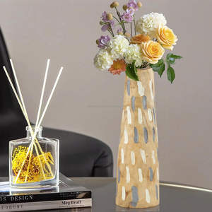 Venta al por mayor de lujo personalizable de estilo moderno florero de madera de la India para la decoración de la boda - Product Image 1