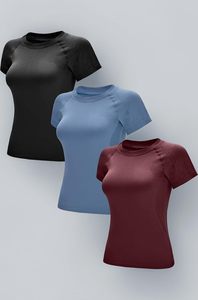 เสื้อออกกำลังกายผู้หญิง พิมพ์โลโก้ได้ แห้งเร็ว สวมใส่สบาย เหมาะสำหรับยิม - Product Image 3