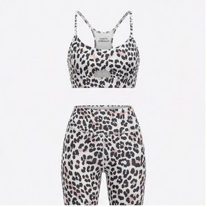 Conjunto de Yoga de 2 Piezas con Estampado de Leopardo, Leggings de Cintura Alta y Top Corto con Espalda Cruzada, en Spandex y Poliéster Elástico para Mujer - Product Image 6