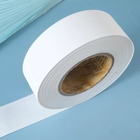 Ruban de papier pour joints de cloisons sèches 135 g/m², non adhésif, perforé au laser et pré-plié pour le jointement des joints de plâtre et de plaques de plâtre