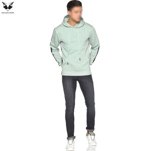 เสื้อฮู้ดดี้ลำลองผู้ชาย สีตัดกันสวยงาม คุณภาพพรีเมียม ราคาโรงงาน ขายดี ราคาดีที่สุด บริการ OEM - Product Image 5