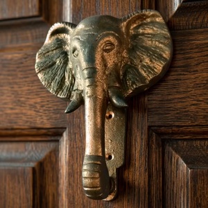 <b>Antique</b> <b>Brass</b> Elephant Cabinet Handle Novelty Shape Traditional Design Durable Furniture <b>Knob</b> for Dresser - Product Image 1