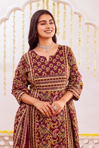 Ensemble de vêtements festifs en coton de qualité supérieure – Kurti Aline confortable avec poche et dupatta – Toutes les tailles M à 3XL - Product Image 5