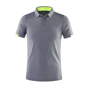 Camiseta de Hombre Personalizada con Cuello Alto Estilo Urbano, Manga Corta, Poliéster/Algodón, Secado Rápido y Transpirable - Product Image 3