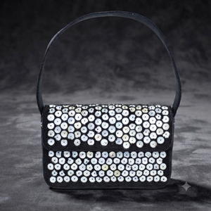 Sac à bandoulière en daim fait main avec perles et pompons, sac à main classique décontracté pour soirée, fête ou mariage - Product Image 1