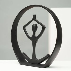 Figura Decorativa de Aluminio Negro con Pose de Yoga, 10x1.5x10 Pulgadas - Product Image 3