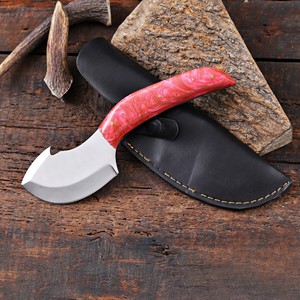 Cuchillo de caza y desollado de hoja fija de acero inoxidable con gancho para el intestino, mango de resina, espiga completa, personalizado OEM/ODM, con funda de cuero - Product Image 1