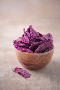 Dés de fruit du dragon lyophilisés croustillants - 100% pur fruit - Longue durée de conservation - Product Image 4