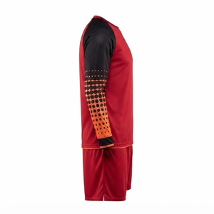 Uniforme de football de haute qualité pour hommes, nouveau design, uniforme de football, vêtements de football pour équipes, maillot de football d'équipe - Product Image 4