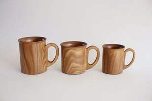 . Jarra de Cerveza de Madera Tallada, Estilo Rústico, Taza de Madera Natural, Taza de Té Hecha a Mano, Jarra Minimalista - Product Image 3