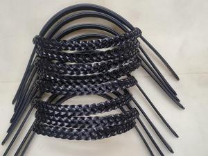 Conjunto de Brida de Cuero Negro Trenzado para Caballo de Caza con Narquera Ancha y Riendas con Cordones, Equipo de Equitación - Product Image 3