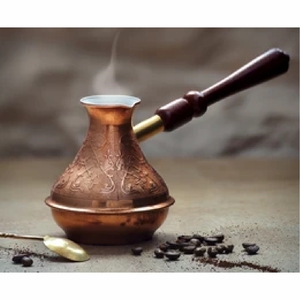 Cafetera Turca Vintage de Cobre Negro Martillado, Cezve Ibrik con Mango de Madera, Cafetera Árabe Tradicional - Product Image 3