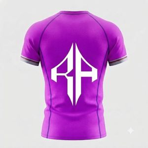 Camiseta Rash Guard de MMA de Alta Calidad Personalizada con Impresión por Transferencia de Calor para Adultos con Logotipo Blanco, Material Spandex/Poliéster - Product Image 3