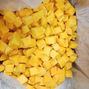 Vente en gros d'usine de cubes de mangue surgelés |   Dés en forme de mangue 10x10mm |   Fruits 100% naturels |   Ingrédient à étiquette claire - Product Image 5