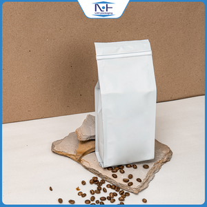 Bolsas de Vacío Laminadas de Alta Calidad LQ APN, HDPE/LDPE, Selladas por 3 Lados, Sellado Térmico, Uso Industrial, para Alimentos/Electrónica/Farmacéutica, Vietnam - Product Image 3