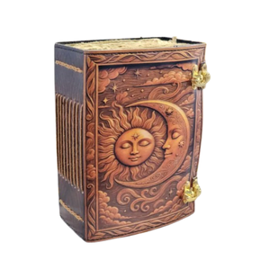 Cuaderno Grimoire de Cuero Hecho a Mano con Diseño de Sol y Luna, Libro de Sombras Celestial, Diario Ocultista Vintage, Cuaderno Grueso, Hecho a Mano en Rajasthan Al-Amir - Product Image 1