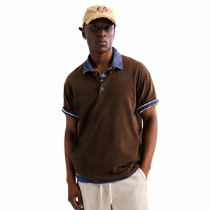 Polo en piqué de coton marron à manches courtes pour homme, coupe classique, couleur unie, design décontracté, collection 2026 - Product Image 1