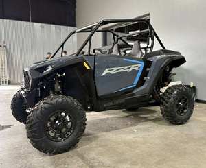 รถอเนกประสงค์ RZR XP 1000 Sport สีเทา สำหรับขับขี่ออฟโรด 4x4  4 จังหวะ ขับเคลื่อน 4 ล้อ ได้รับมาตรฐาน EPA และ EEC พร้อมจัดส่ง - Product Image 2
