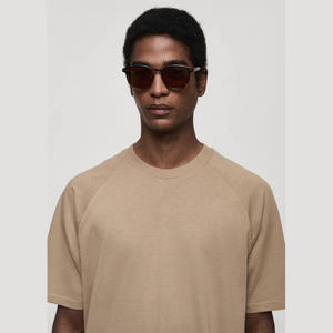 ผู้ผลิตเสื้อยืดทรงบ็อกซี่ขนาดใหญ่พิเศษ เสื้อยืดแขนตกไหล่เนื้อผ้าหนา 100% ผ้าฝ้าย เสื้อยืดทรงบ็อกซี่แบบครอป เสื้อยืดลายกราฟิกสำหรับผู้ชาย - Product Image 5