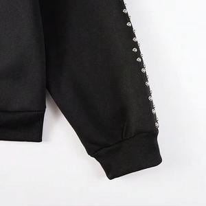 Sudadera con Capucha de Lujo con Pedrería, Sudadera Personalizada con Cristales Brillantes, Colección de Invierno de Ropa Urbana Oversize, Proveedor al por Mayor - Product Image 4