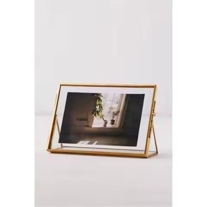 Metal Glass Hanging <b>Photo</b> <b>Frame</b> Wall Mounted Picture <b>Frame</b> Modern Home Decoration Decorative Interior Display <b>Frame</b> - Product Image 4