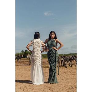 Vestido Maxi Elegante Hecho a Mano con Cuello Halter, Plisado, Sin Mangas, Estilo Tubo, Formal, Blanco, Ajustado, con Cintura Imperio, Tejido, Estilo Sólido, para Verano - Product Image 3