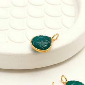 Pendentif en onyx vert naturel sculpté à la main, en argent sterling 925, breloque en pierre d'onyx vert pour la fabrication de bijoux, 12 mm, en gros - Product Image 2